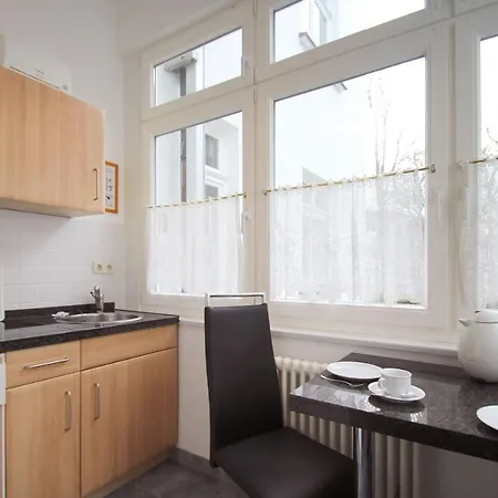 Stranddistel 2 7 Strandnah Остзебад Бинц